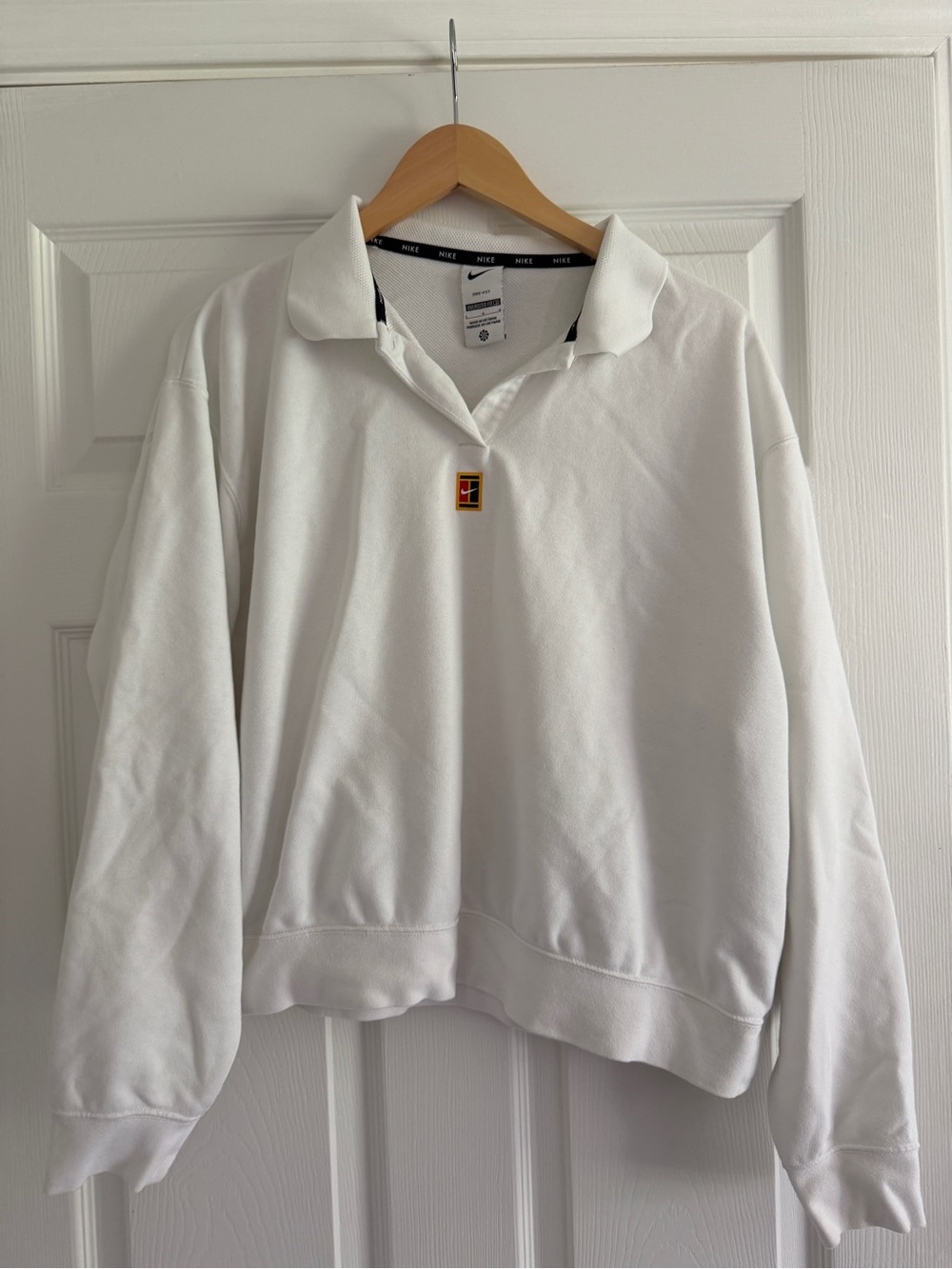 Nike Court White V-Neck Collared Pullover Sweatshirt Large